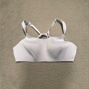 Lululemon Adapt and Align Bra Adjustable Straps Size 38C Light Blue